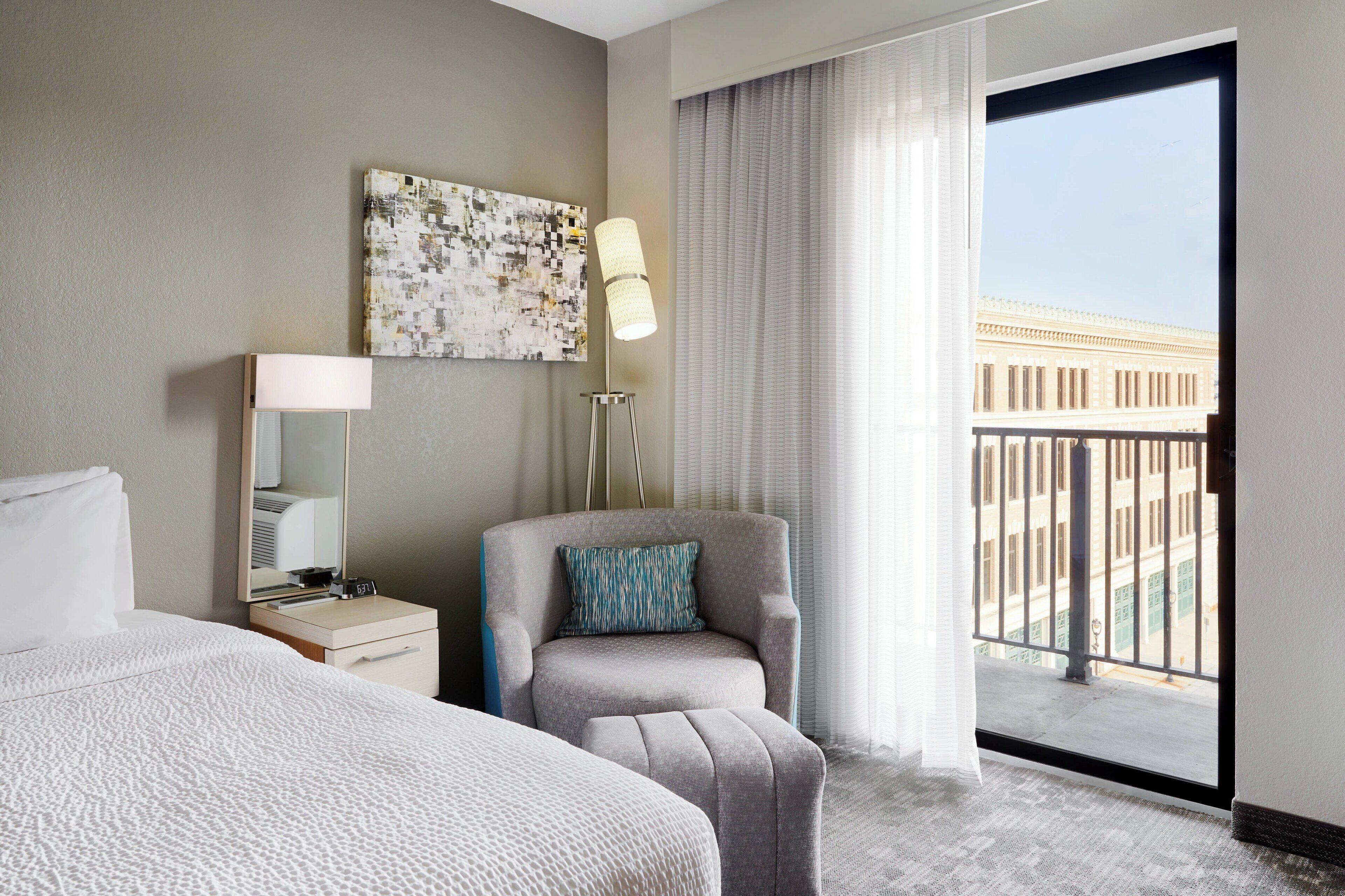 Classic King Guest room 1 King,1615386304:JPEG
